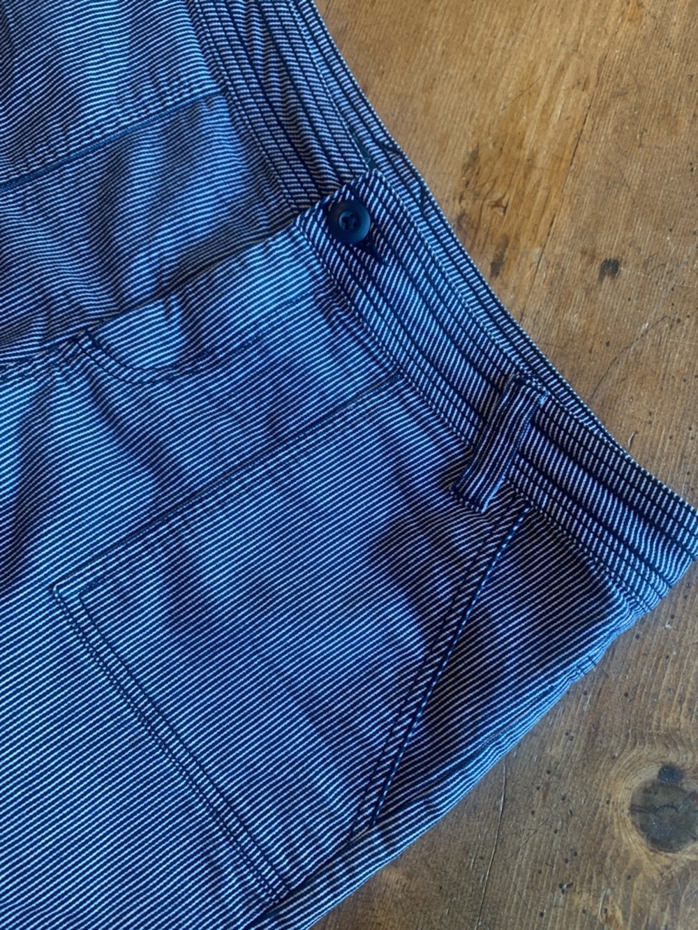 Prana Navy and White Pinstripe Women's Cargo Shorts - Picture 16 of 16